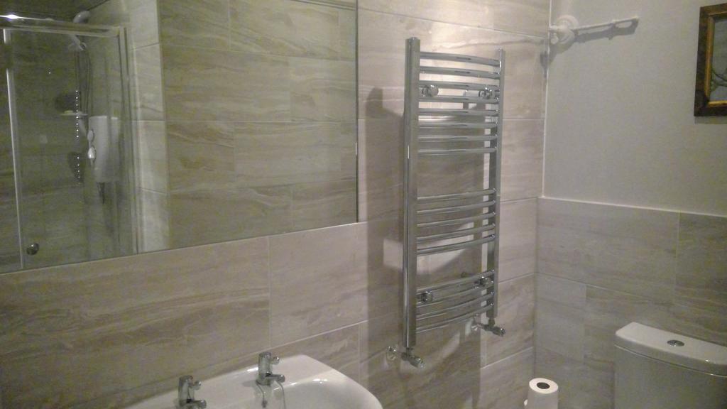 The Pear Tree Guest house London