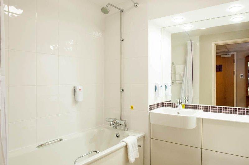 Hotel Premier Inn London Bank 3*