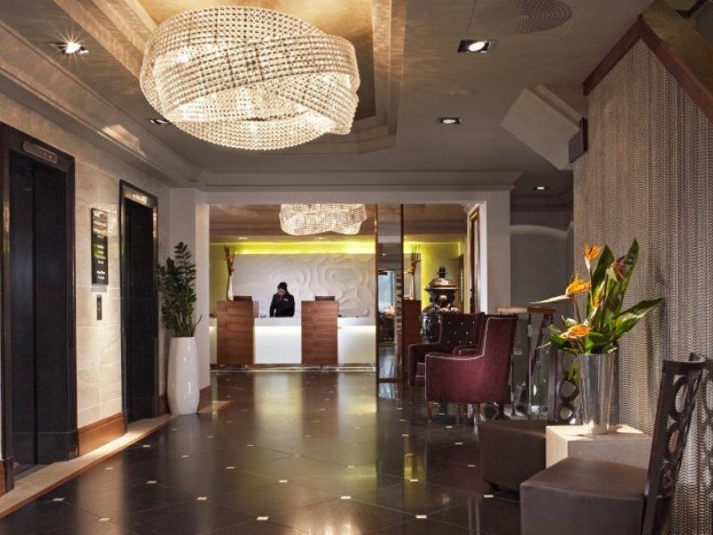Thistle Hyde Park Kensington Gardens Hotell 4*