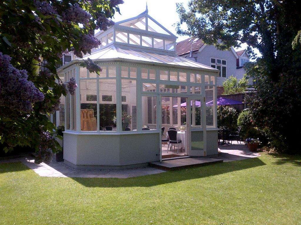 Packfords Hotel 3*
