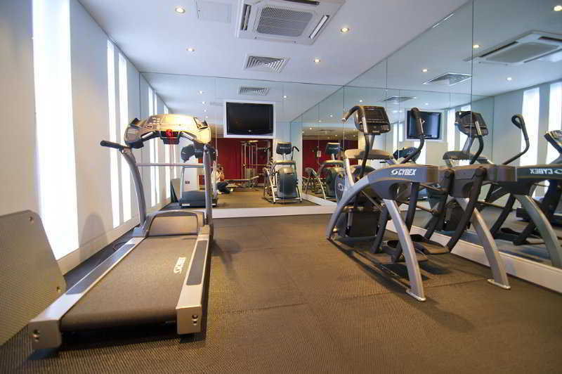 Park International Hotell 4*