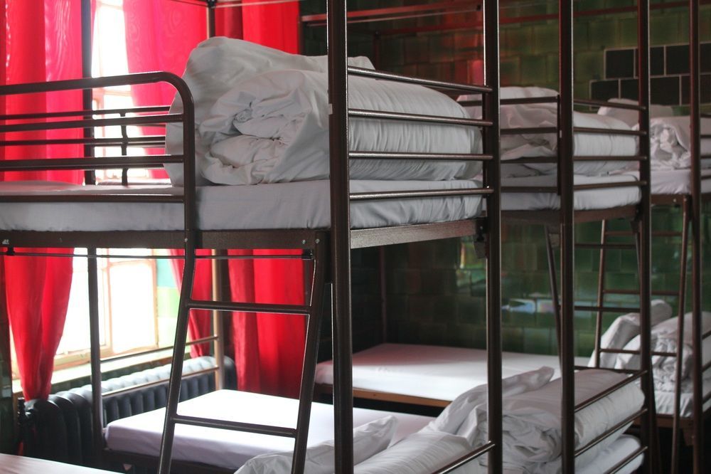 Rest Up Hostel *
