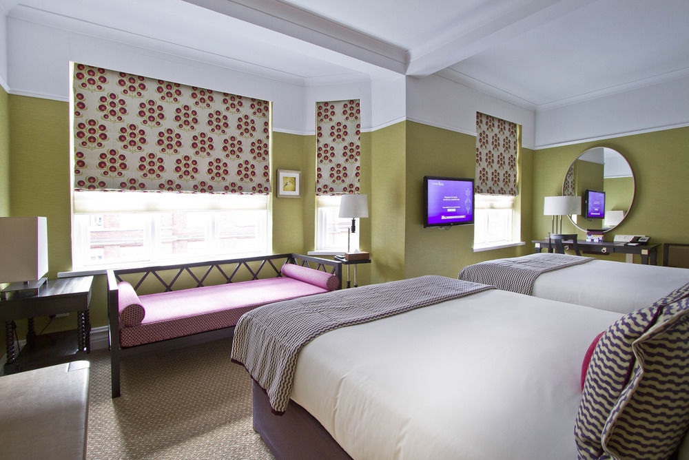 St. Ermin's Hotel, Autograph Collection Londen