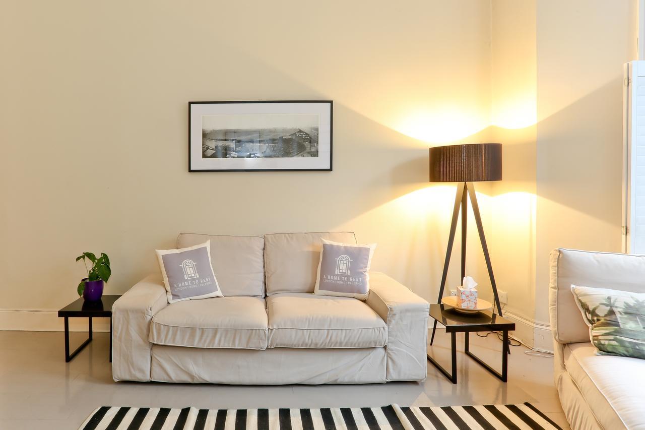 A To Rent - Chelsea Apartment