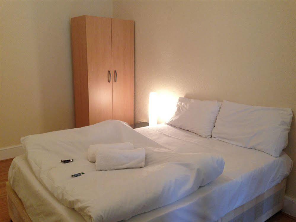 Hotel Lathom London