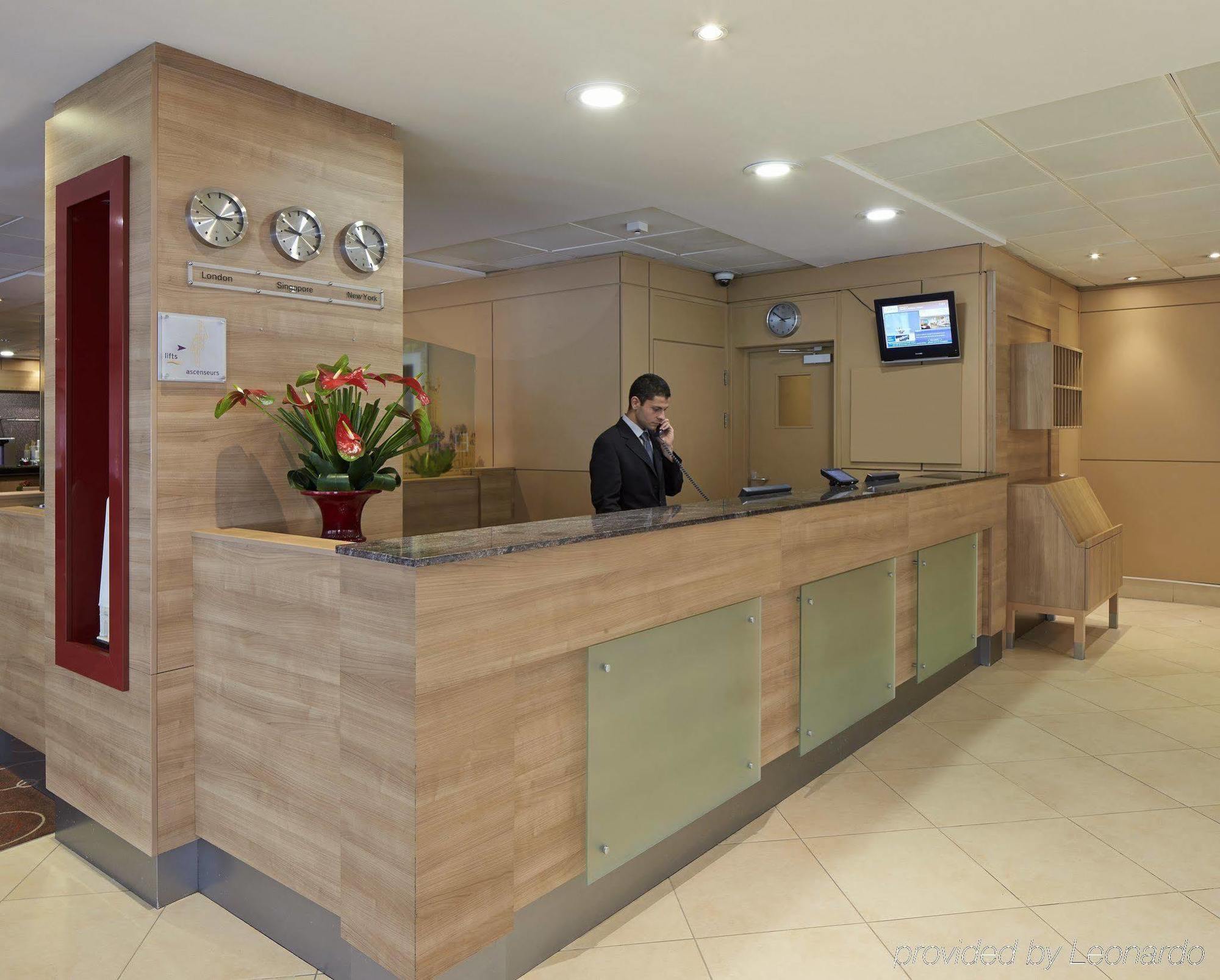 Citadines Barbican 4*