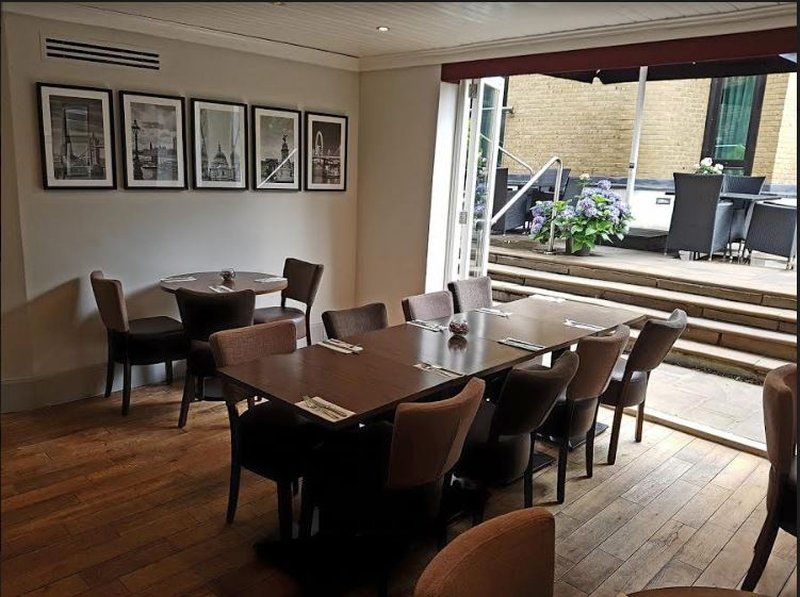 Hotel The Westbridge Stratford