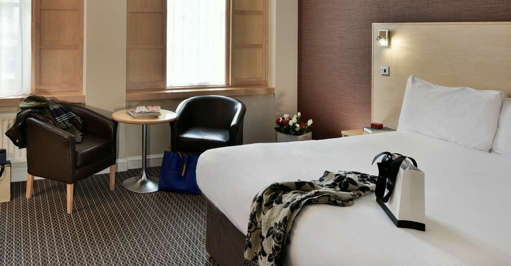 Palace 4* London