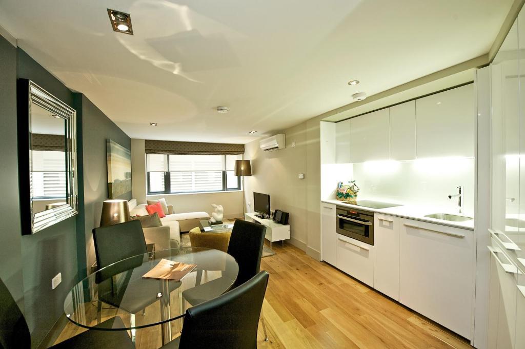 Fraser 4*