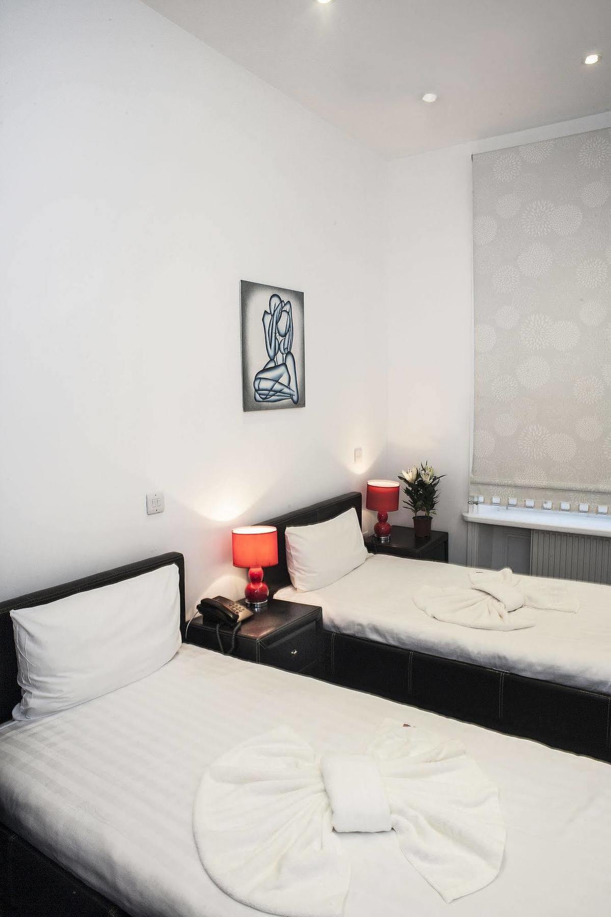 Nox Kensington Gardens Aparthotel
