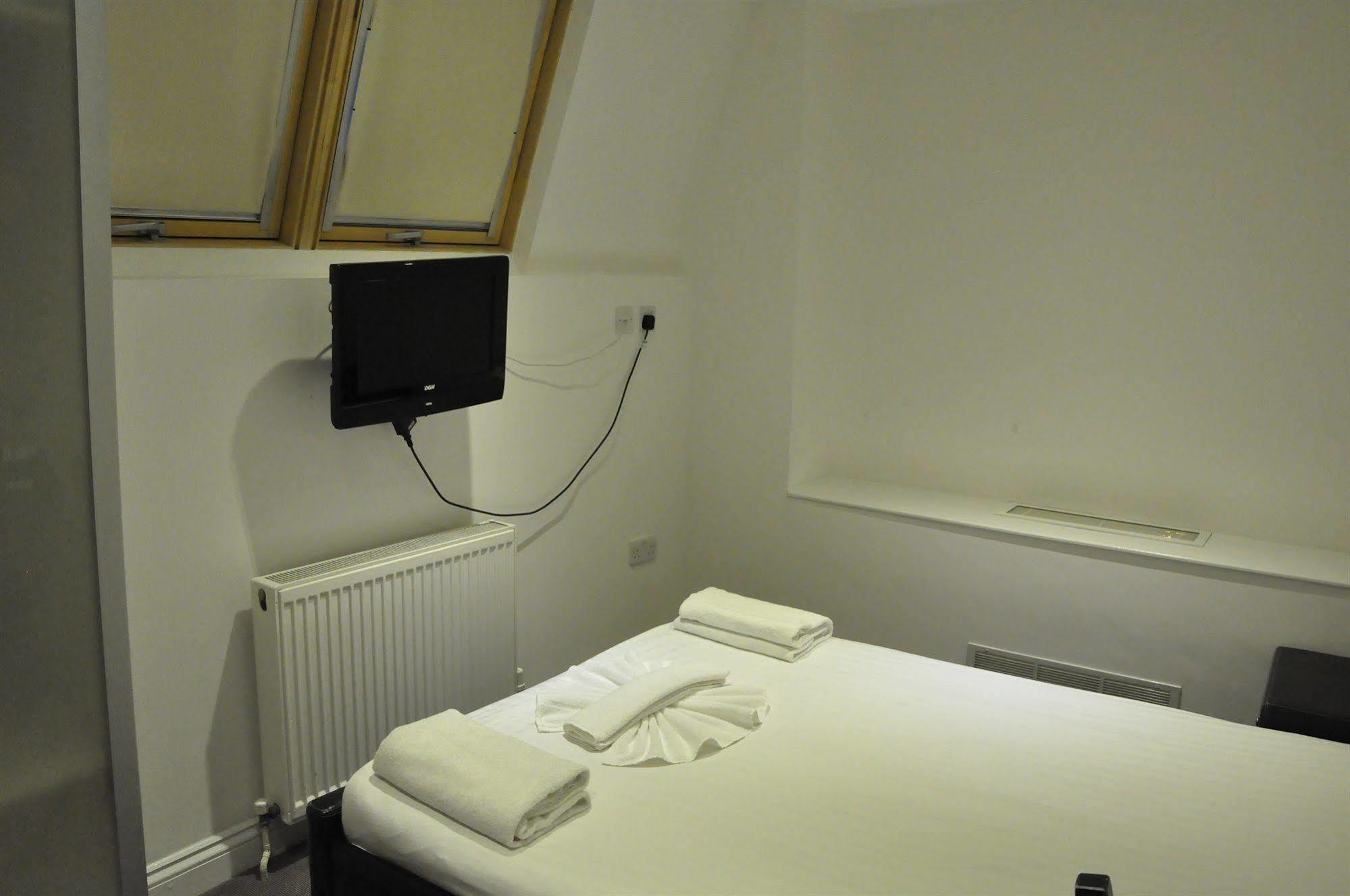Aparthotel Nox Kensington Gardens 4*