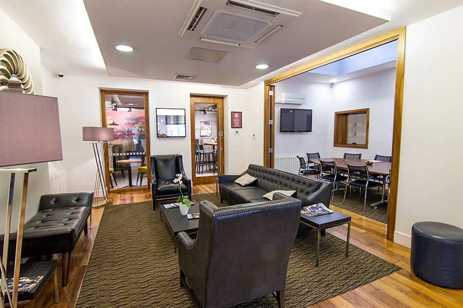 Euston Square Hotel Londen