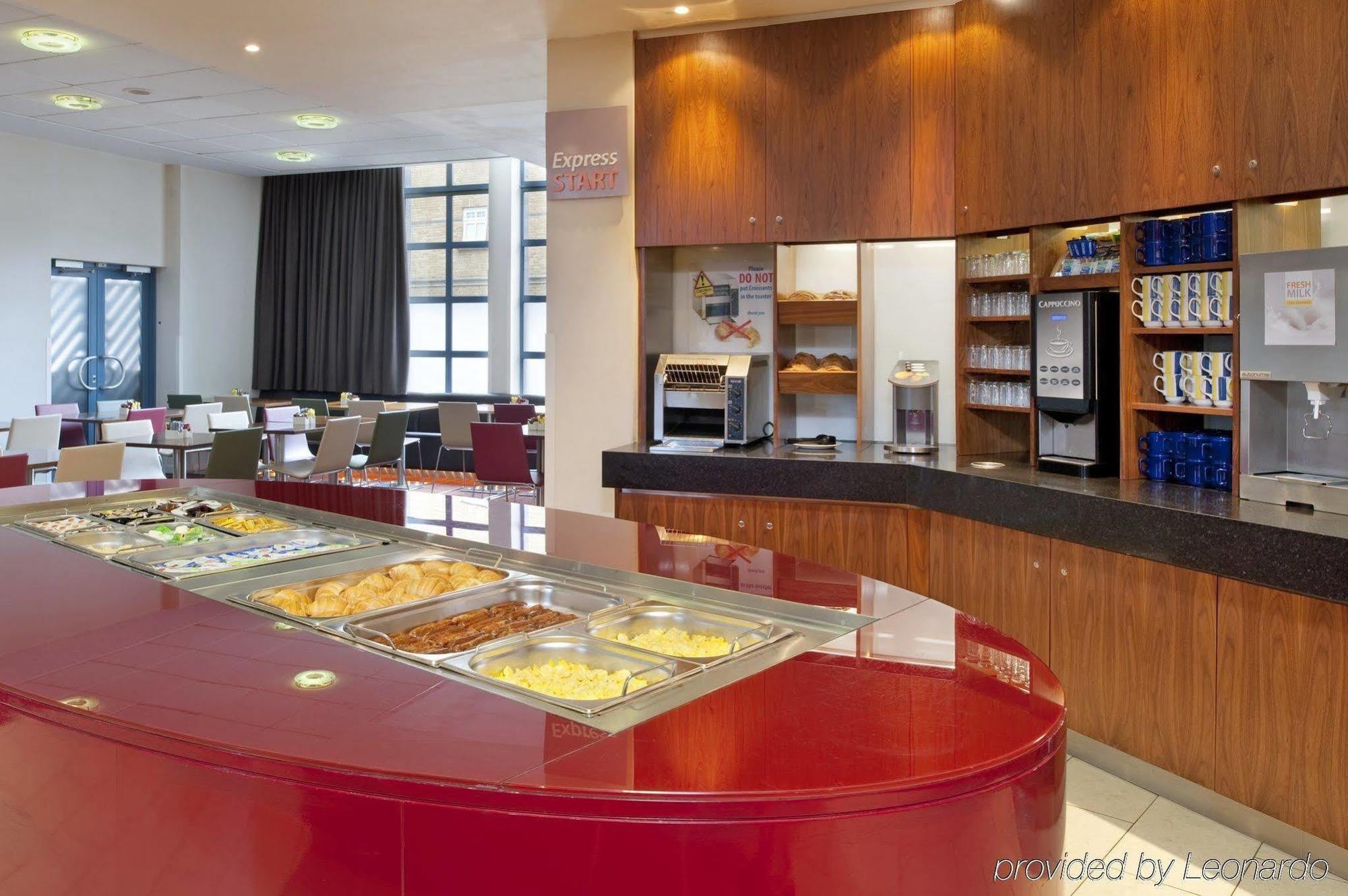 Express City, An Ihg Hotel London