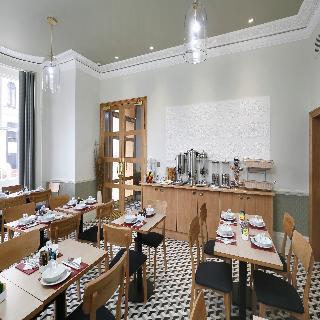 Hotell William