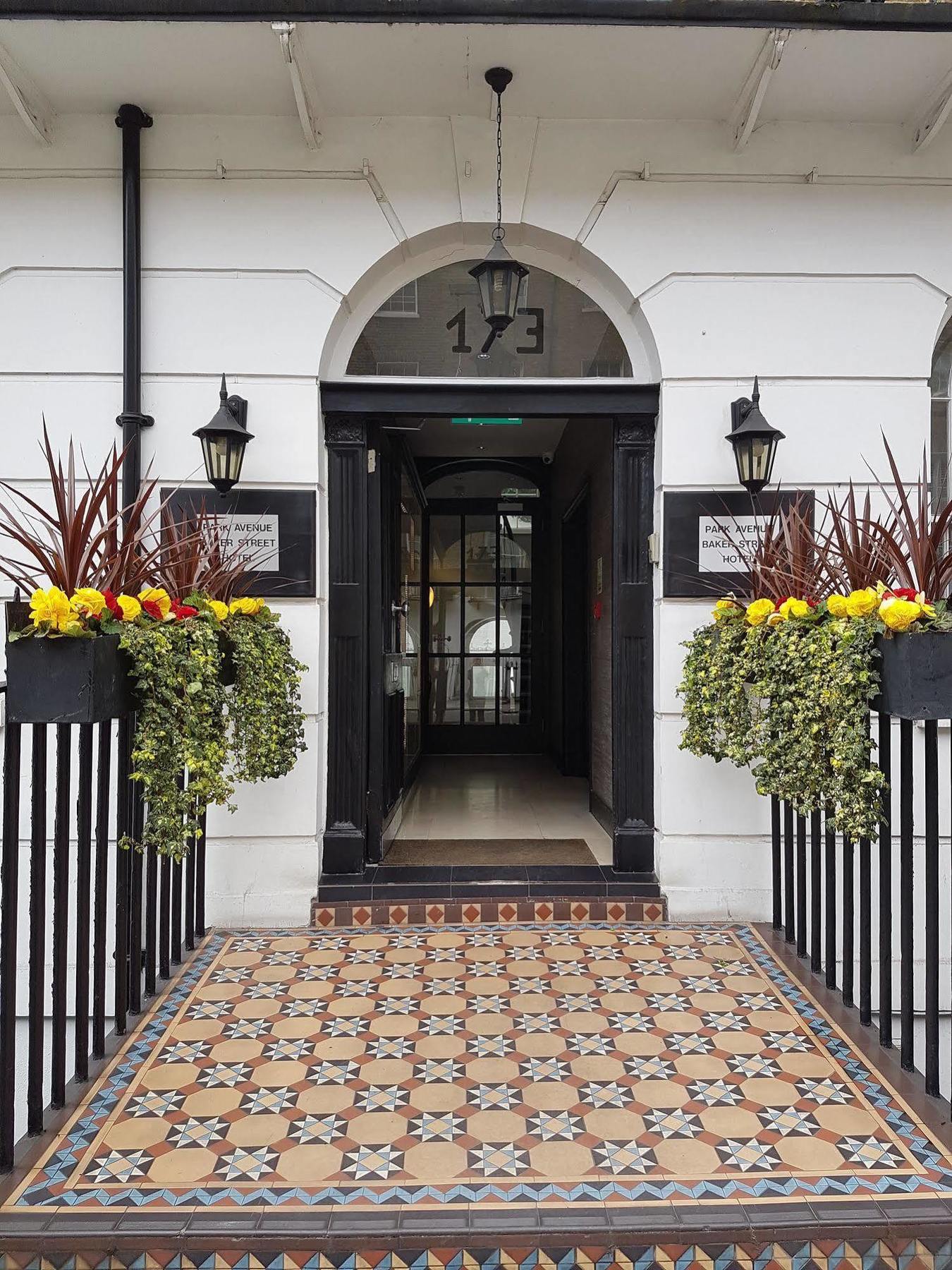 Park Avenue Baker Street 4* Londres