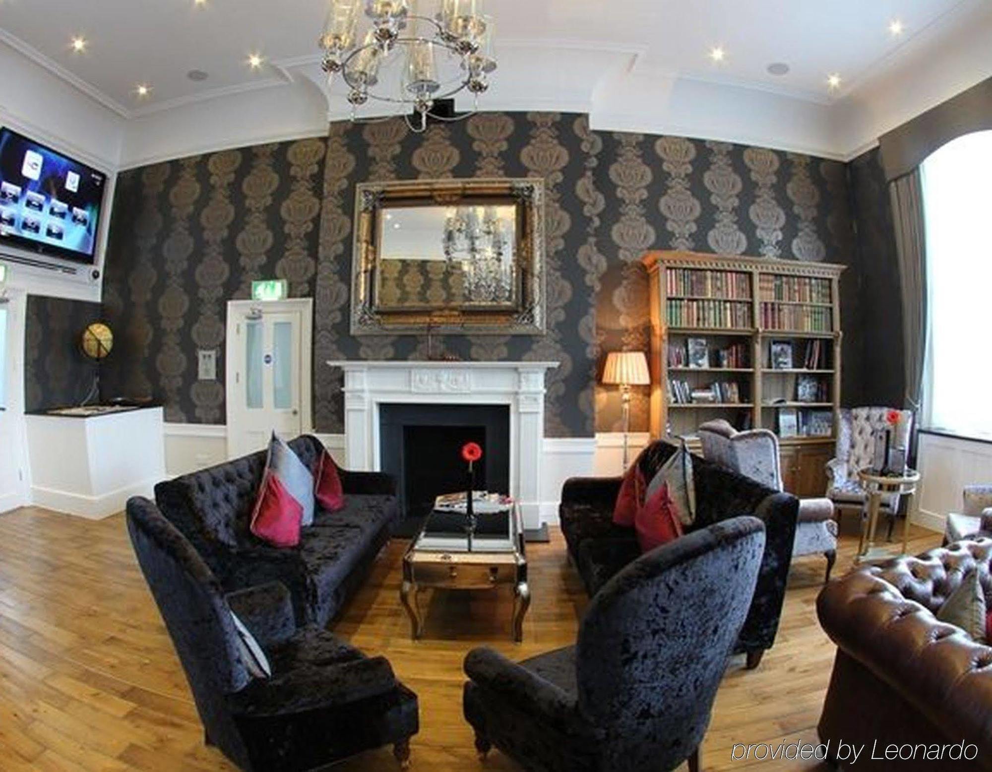 Hotel The Westbridge Stratford