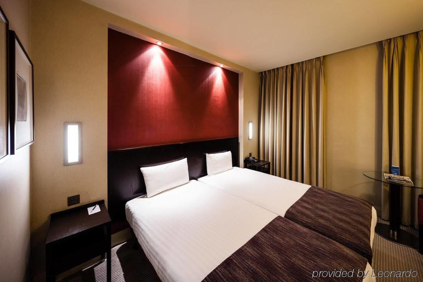 Nh Kensington Hotel