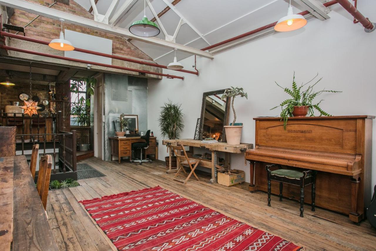 1000+ Square Foot Loft In Former Factory Londres