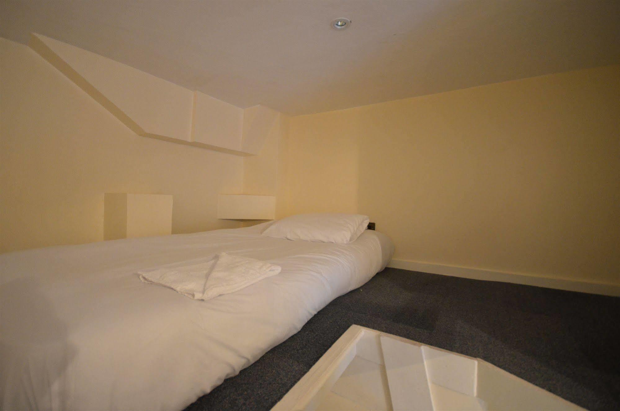 Aparthotel West Brompton 4*