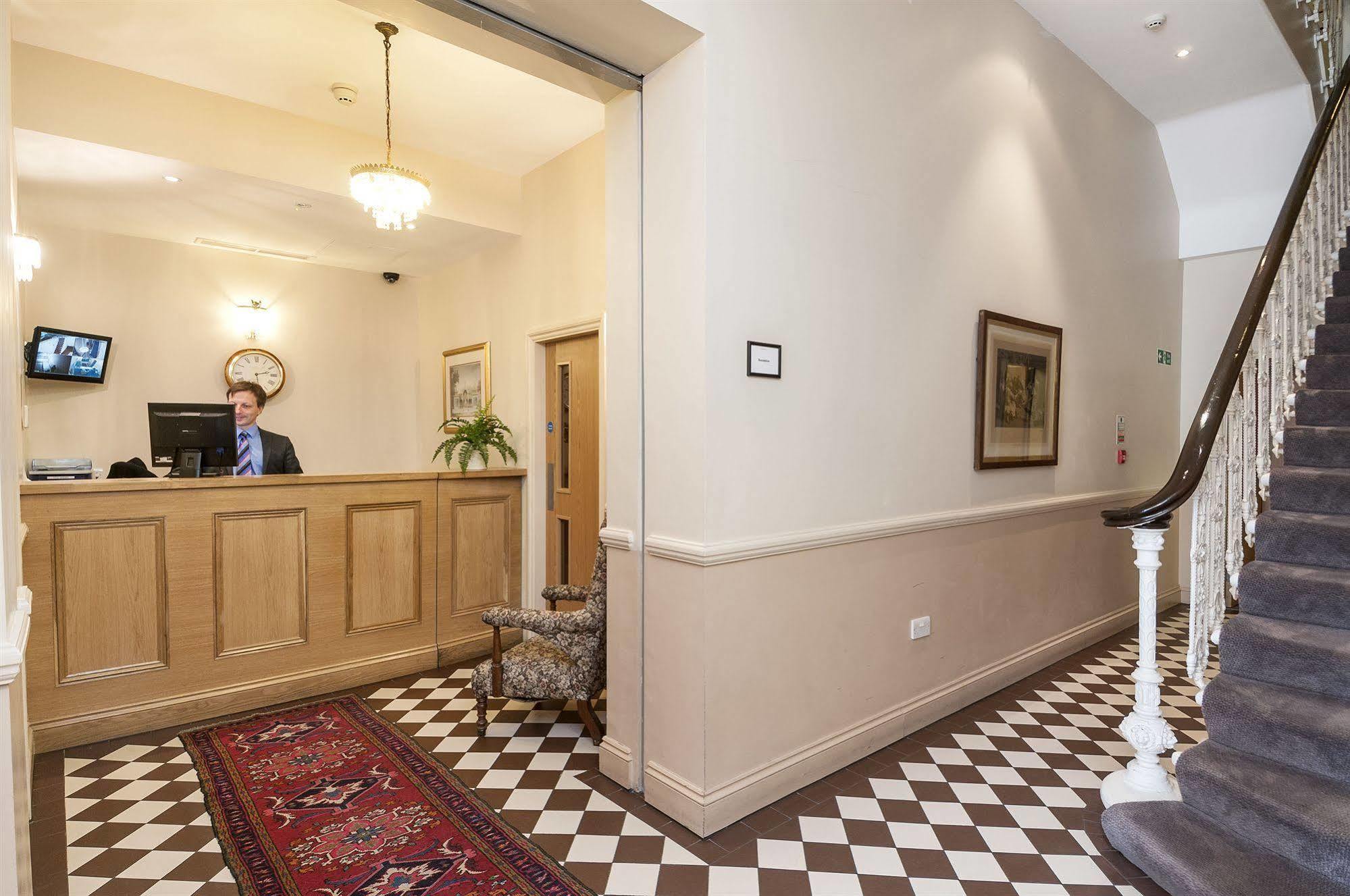 The Coronation Hotell 3*
