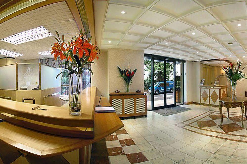 Norfolk Plaza Hotel