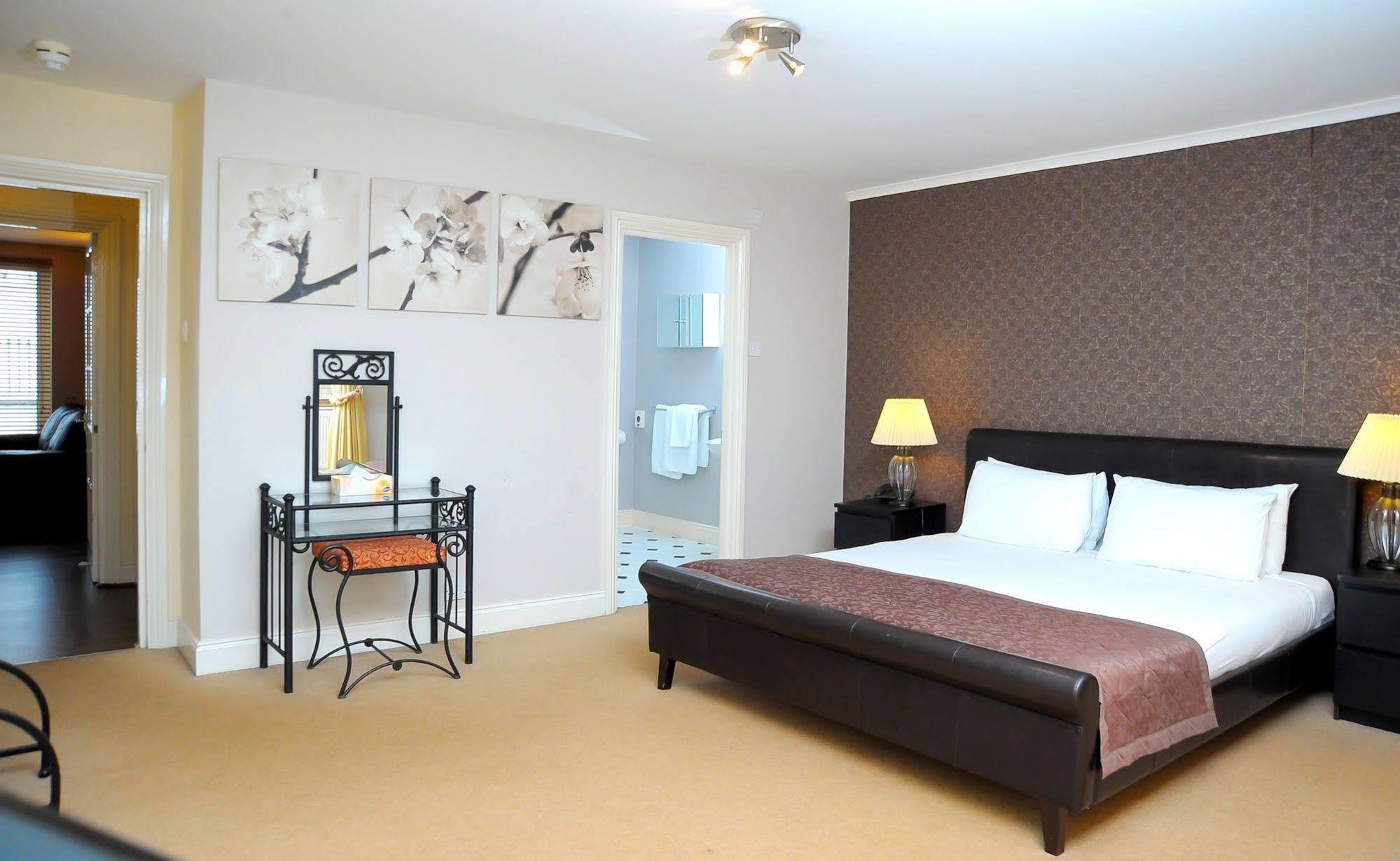 Aparthotel Park Lane 4*
