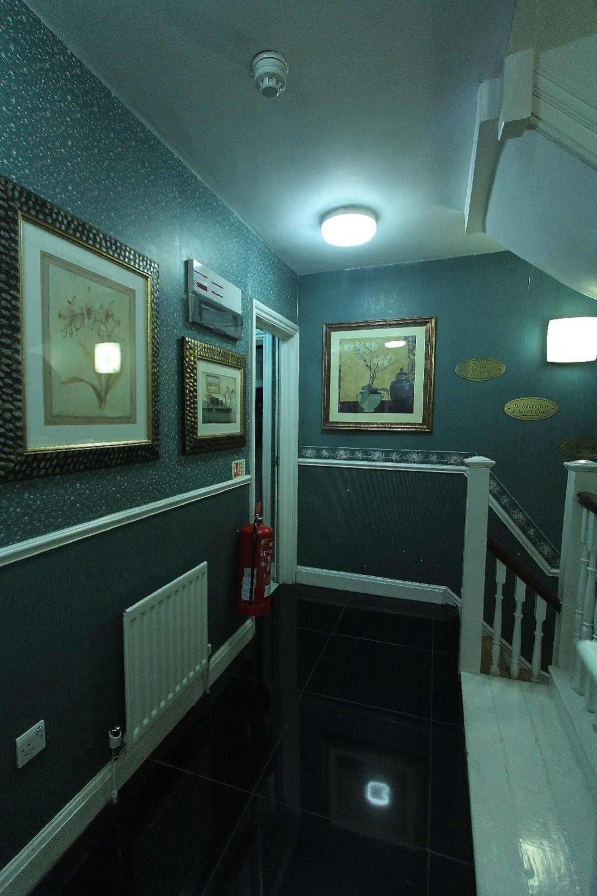 Hotell Opulence Boutique 4*