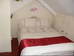 Stratford Hotell 2*