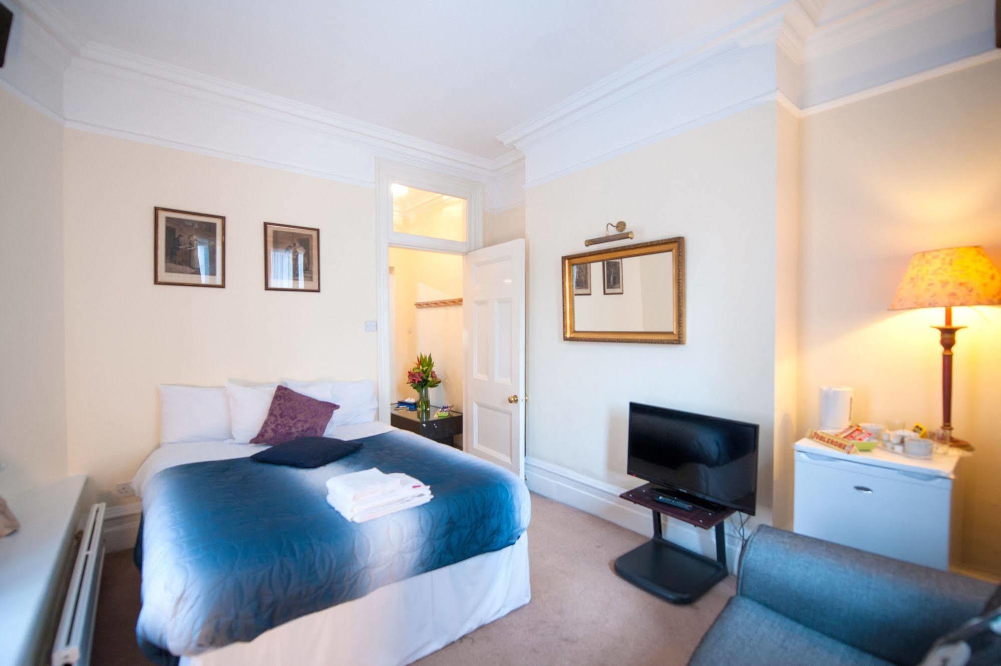 Knightsbridge