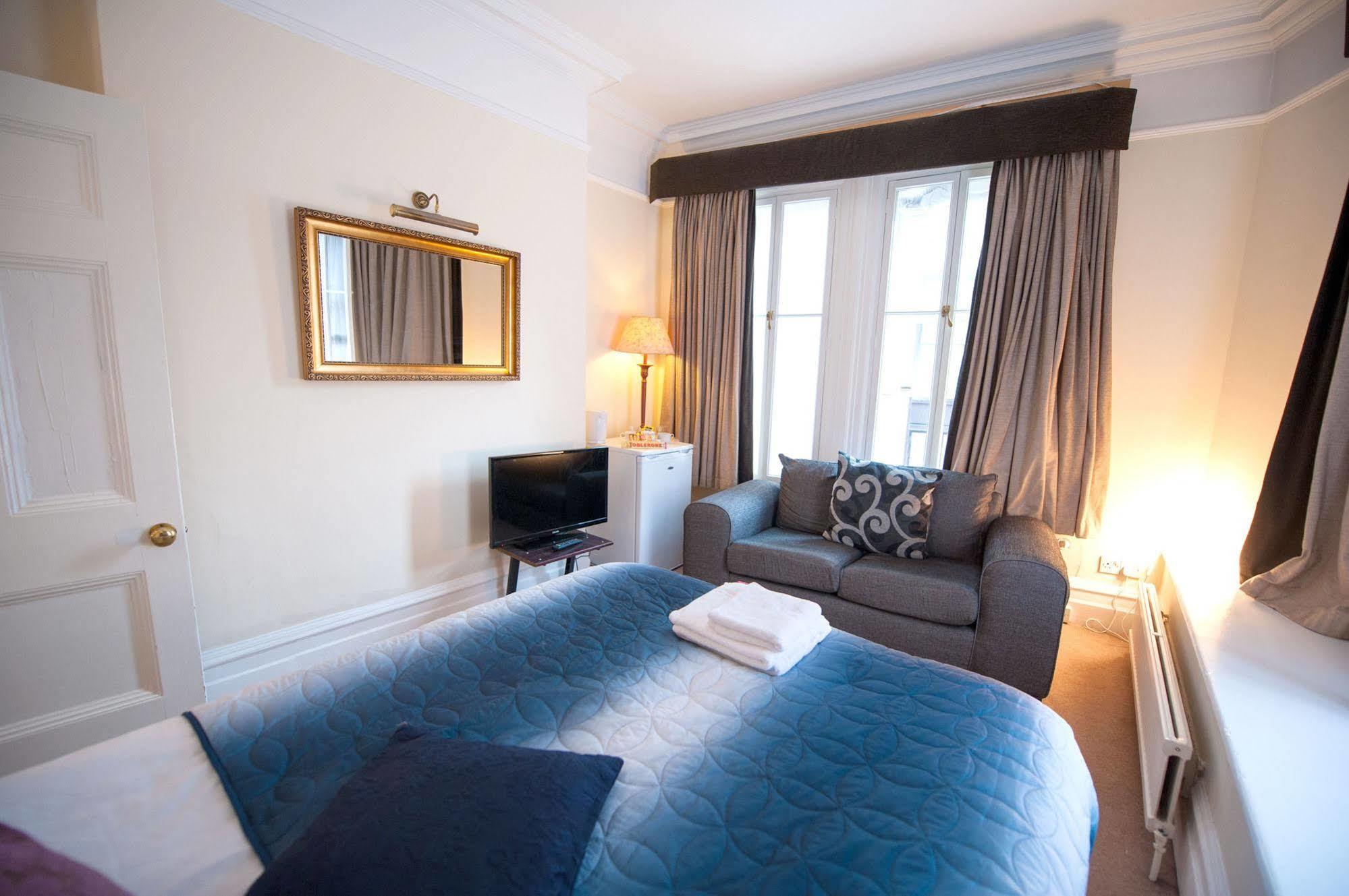 Knightsbridge