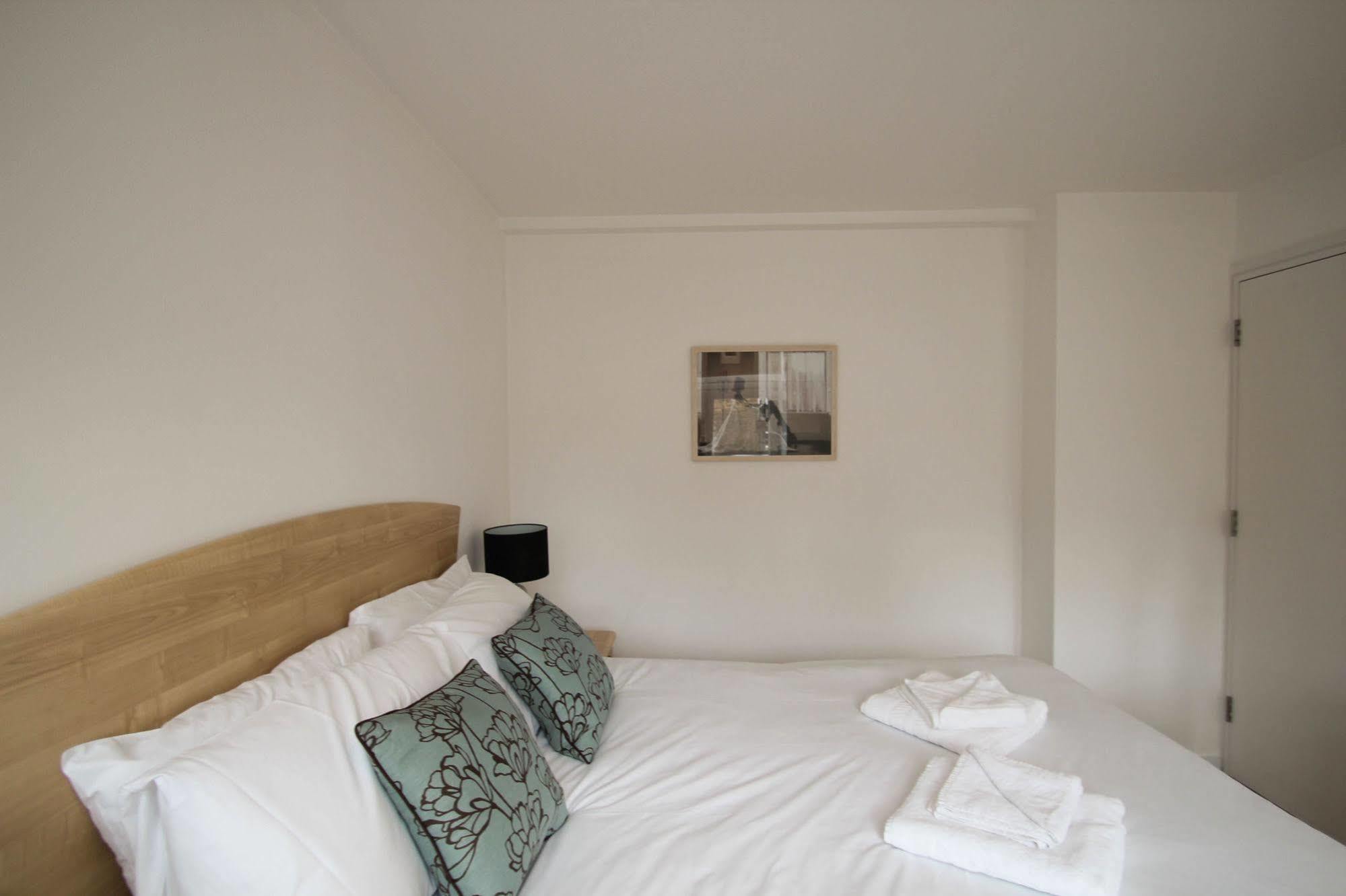 Knights Court 4* London