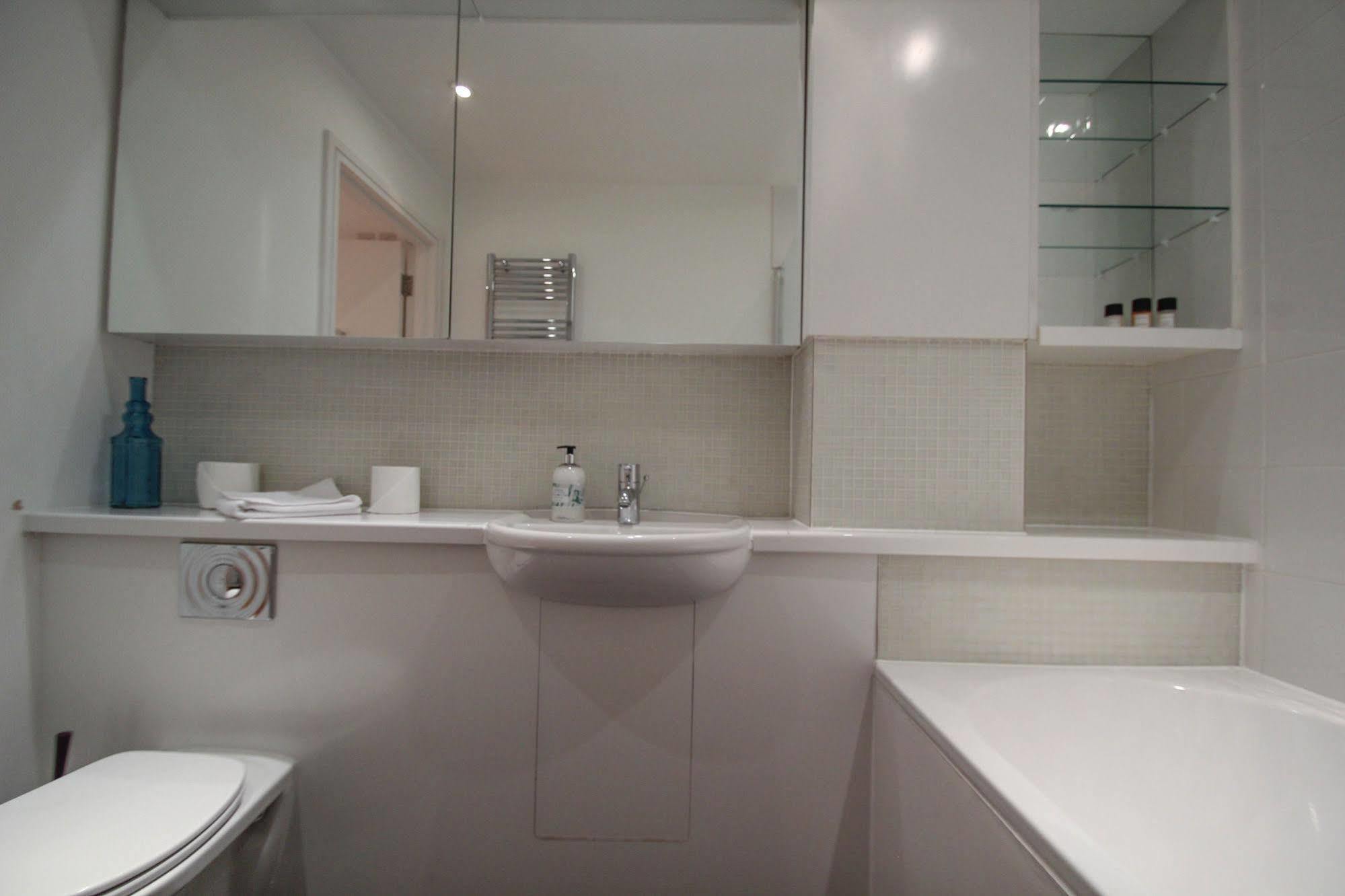 Hotel Knights Court 4*