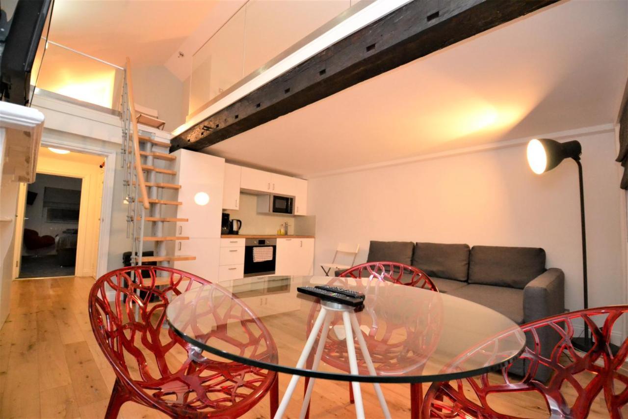 Loft Piccadilly Circle