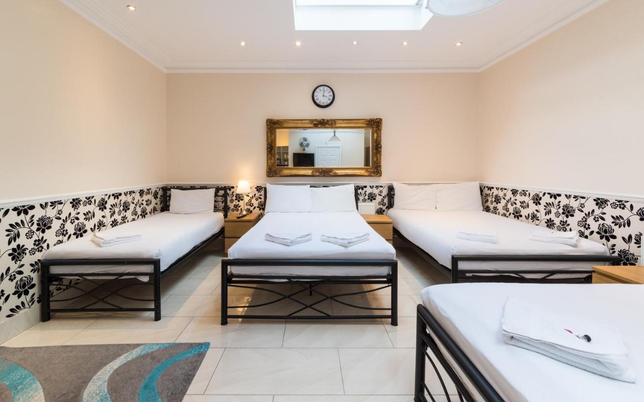 Royal By Saba Bed & Breakfast London
