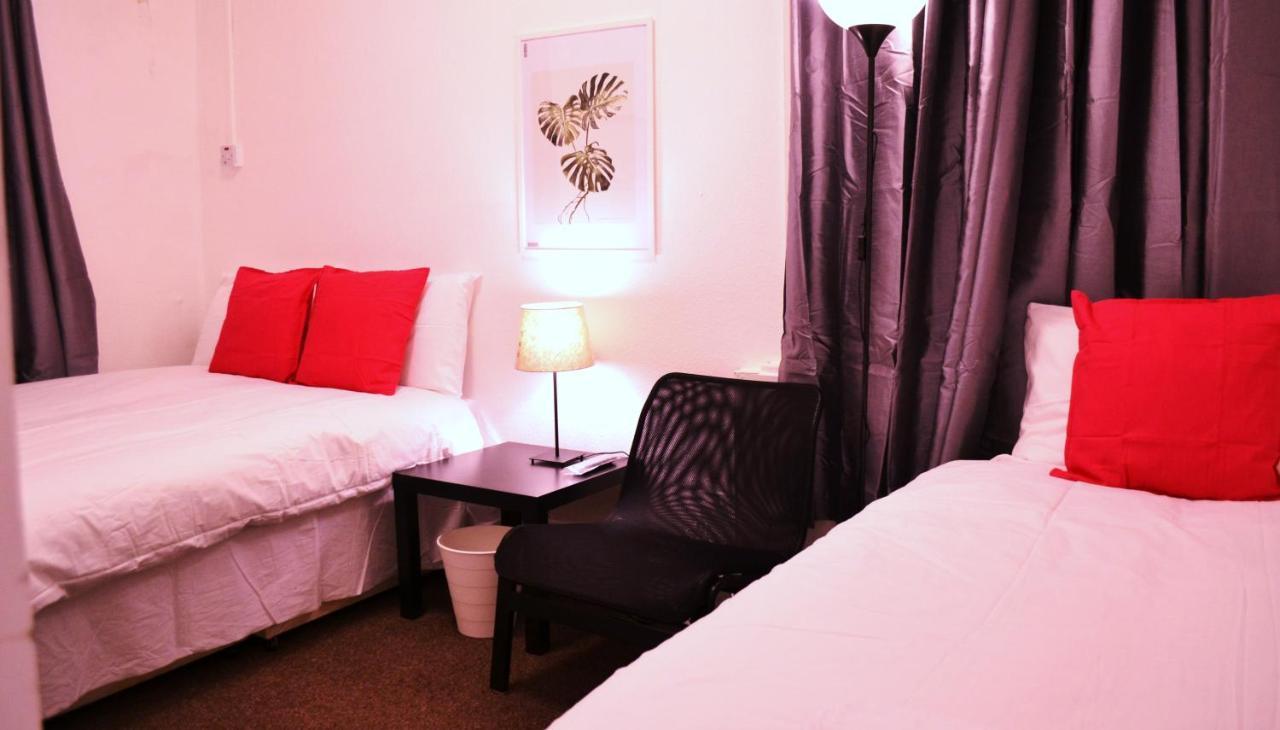 The Lion Head Hotell London