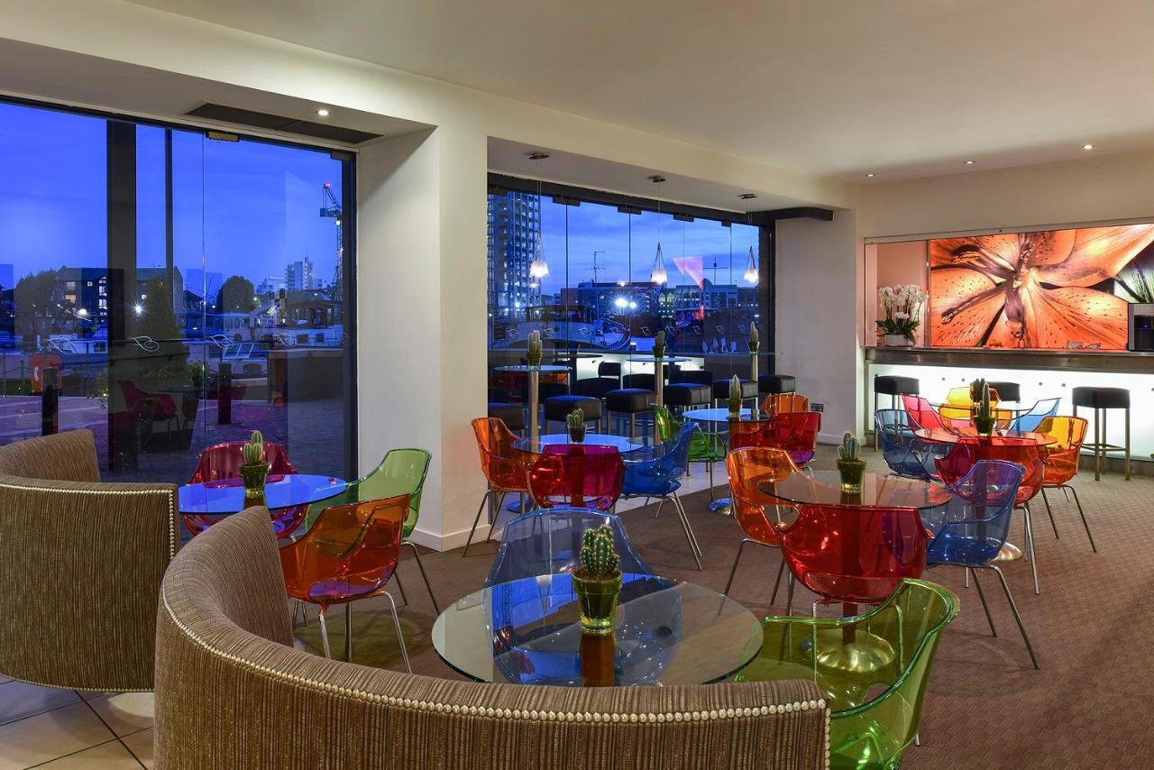 Fraser Place Canary Wharf Apartment London
