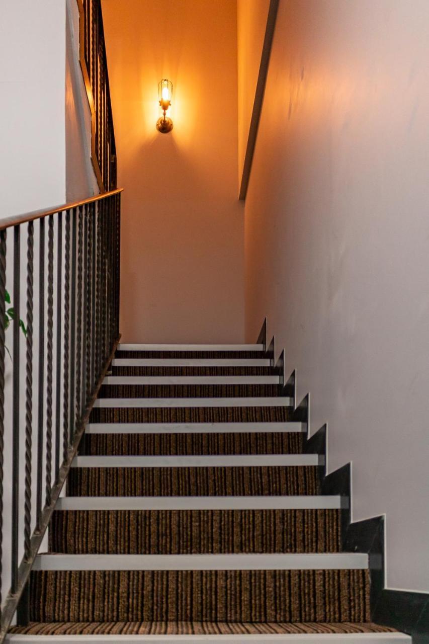 Airport Hotel London