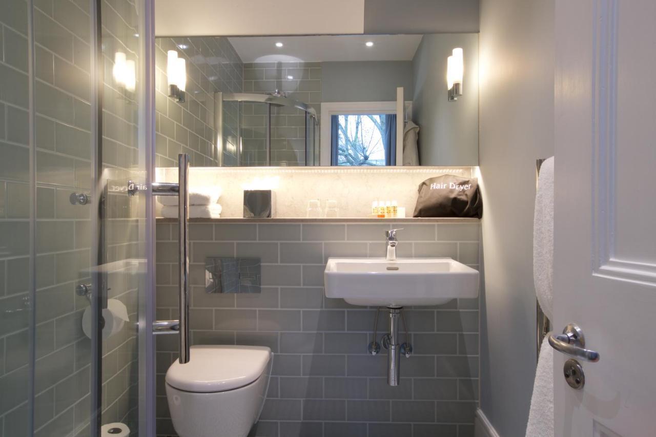 54 Queen's Gate Hotel London