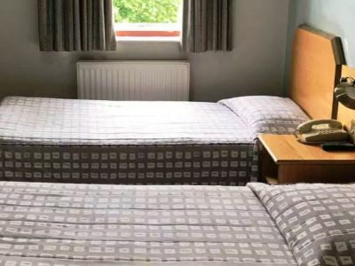 Norfolk Plaza Hotel London