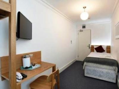 Hotell William 3*