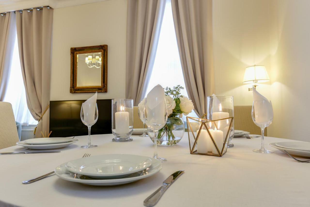 Park Lane Apartments/shaw House Leilighet London