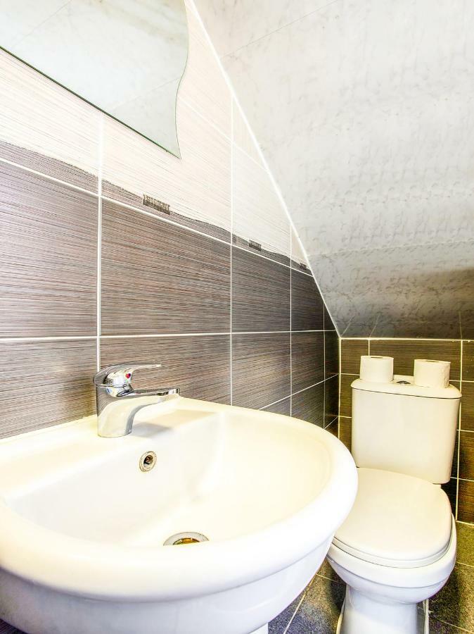 Oyo Lifestyle Golden Gasthuis Londen