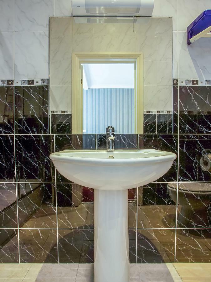 Gasthuis Oyo Lifestyle Golden 3*