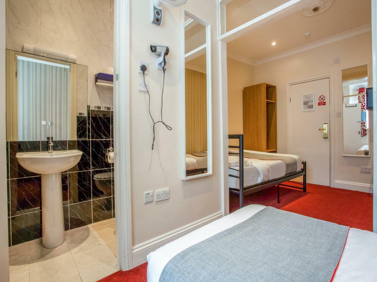 Gasthuis Oyo Lifestyle Golden 3*