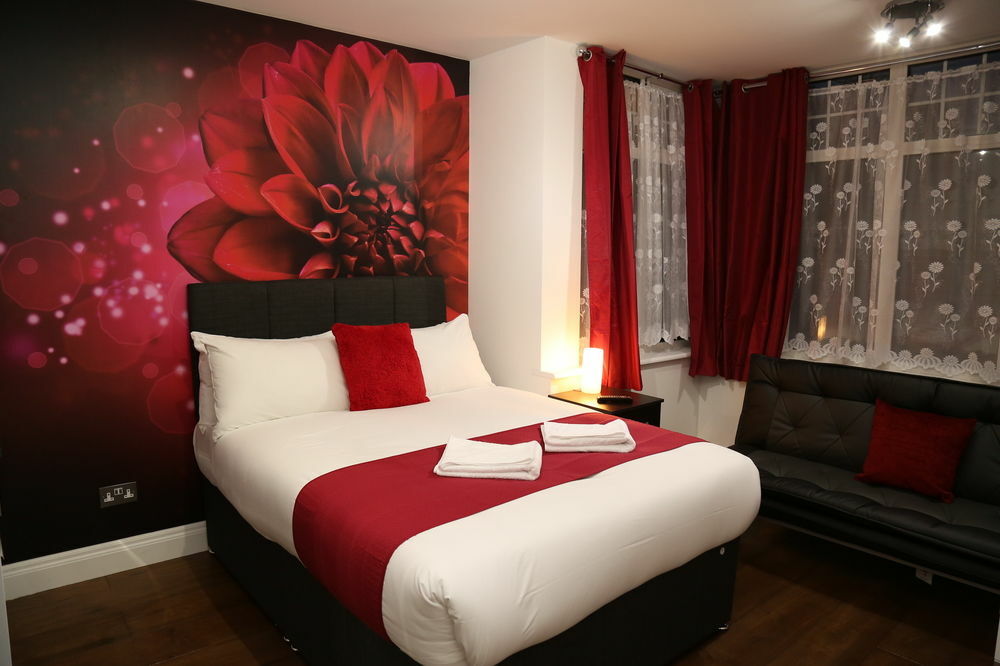 Wembley Park Hotel 3*