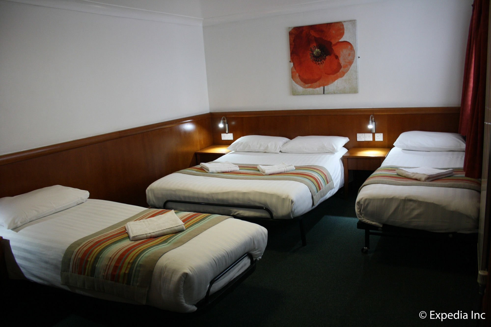 Howard Winchester Hotell 2*