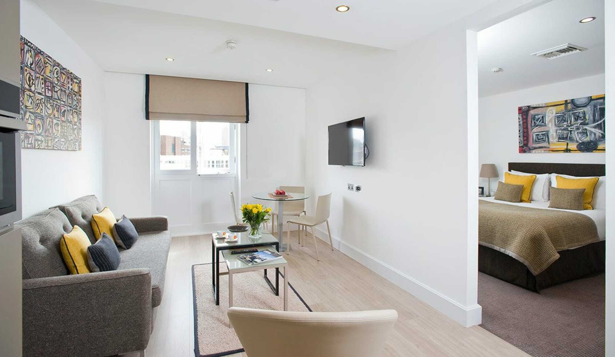 Aparthotel The Rosebery By Supercity 4*