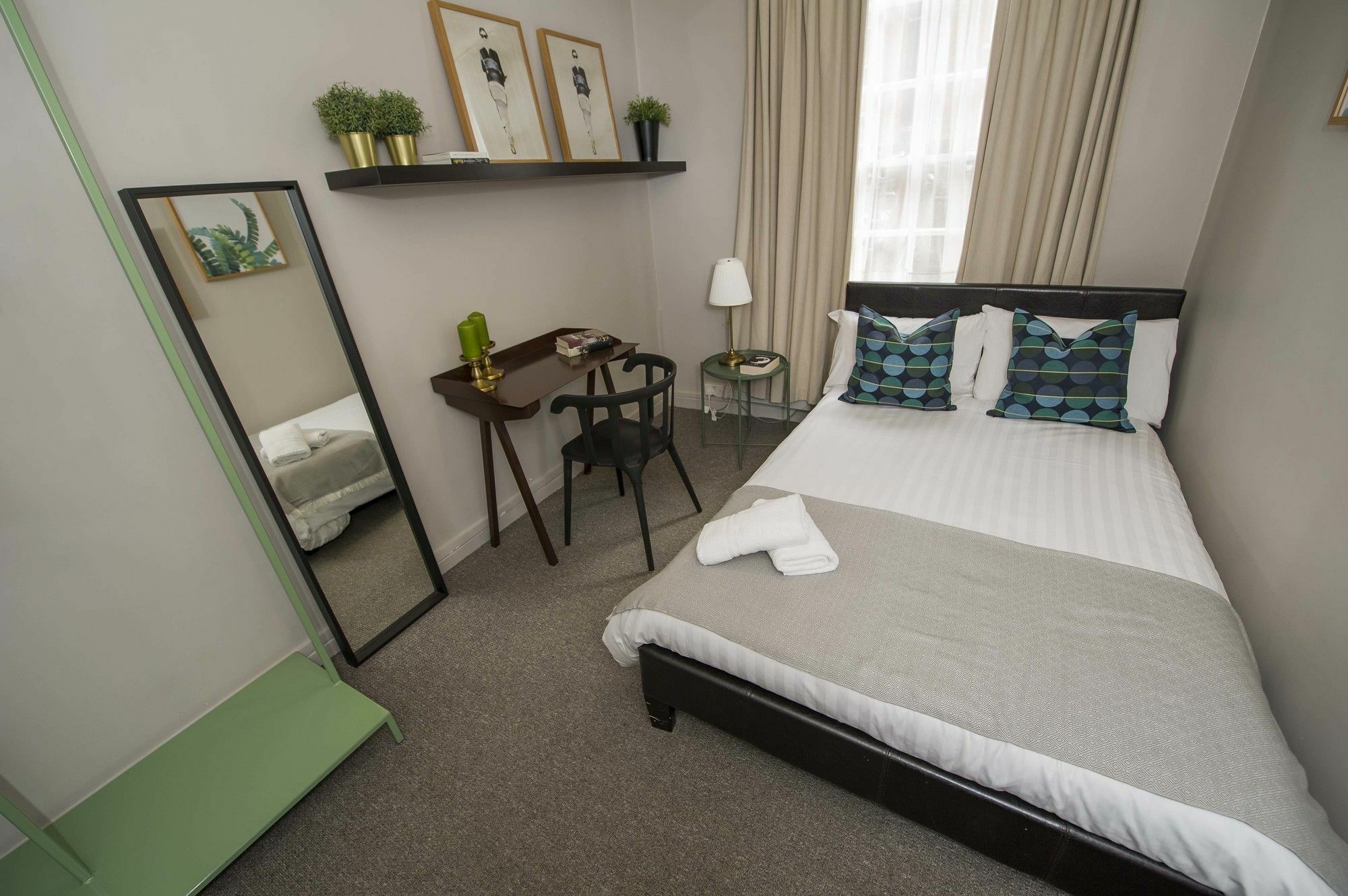 Apartment Monopoly Accommodations London