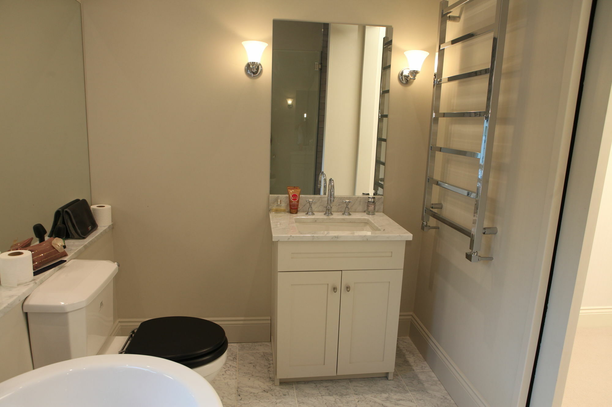 Metro Star Guest house 3*