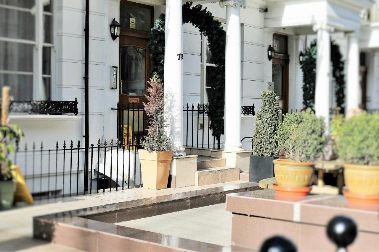 Hotel Imperial Court London